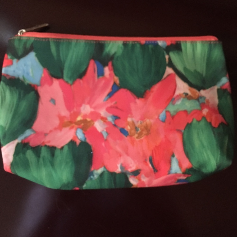 Clinique Make Up Bag - Picture 4 of 7